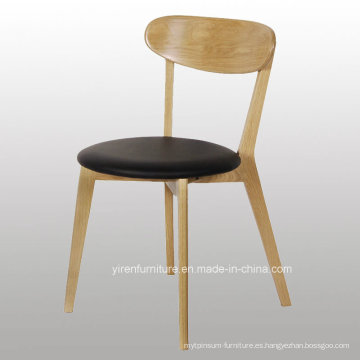 Alta silla de café de madera sólida Quanlity con asiento suave
